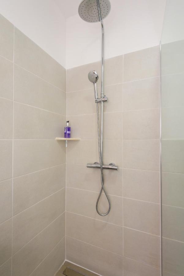 DubokaFamily House Greyアパートメント エクステリア 写真